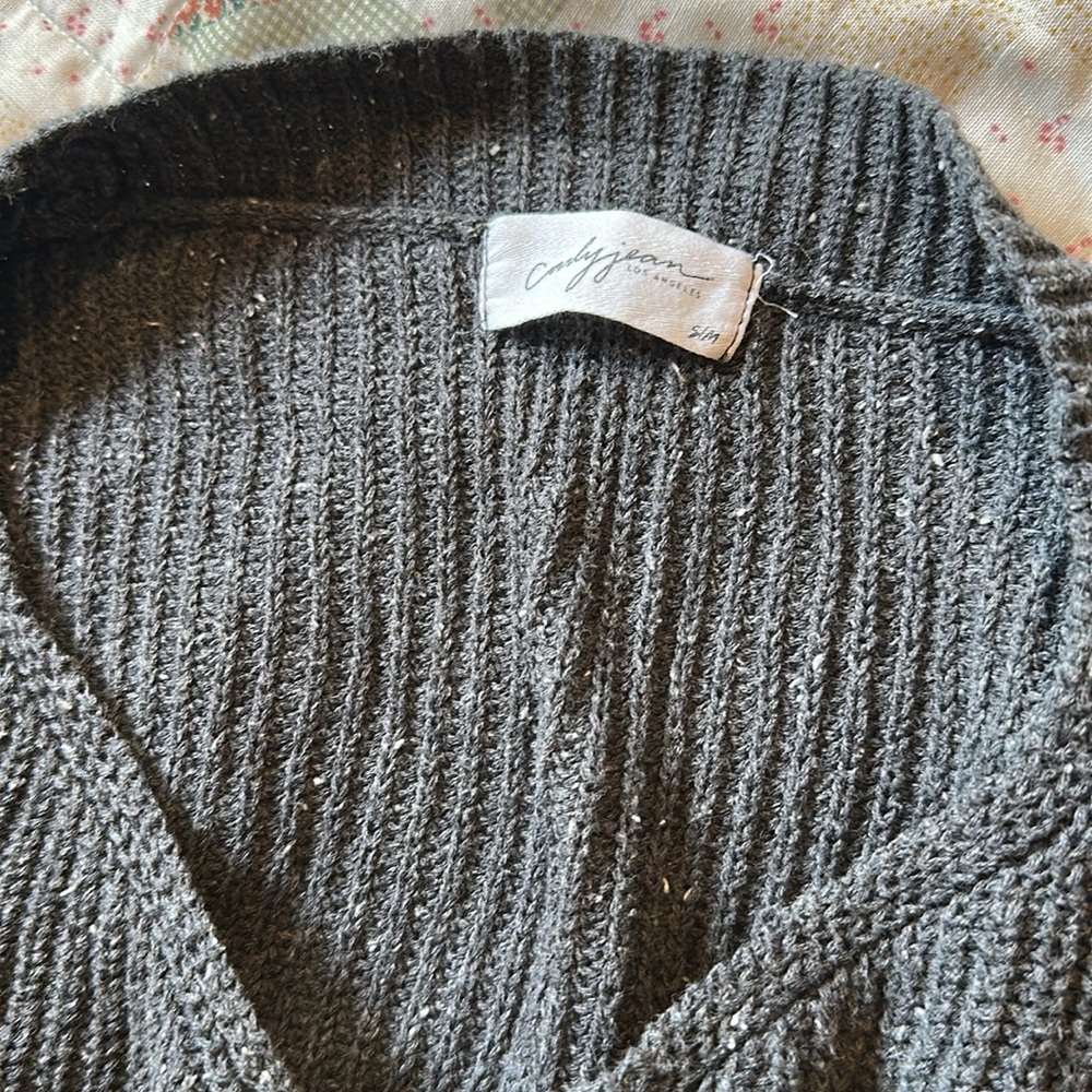 CJLA Rhea knit sweater - Picture 2 of 5